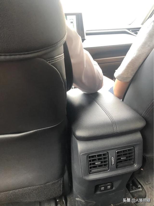 80后人生第一部车，荣放2.0风尚版
