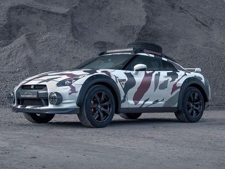 改装厂商,针对gt-r进行了爆改,让其成为了一款能够越野的超级跑车