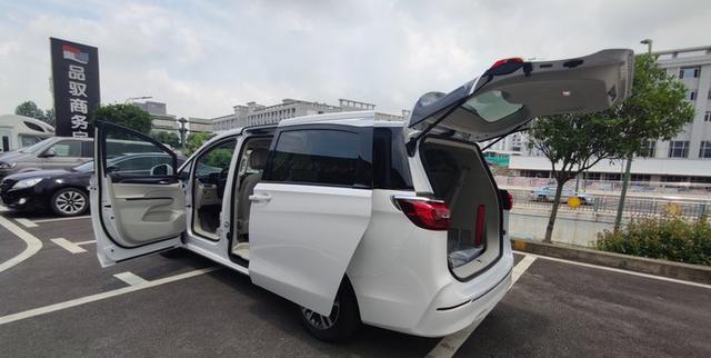 心静思远 智行千里，喜提新款别克GL8陆尊653T-2999款提车记