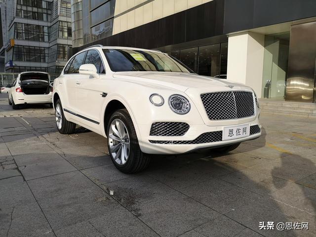 网购300万的宾利 欧陆小姐姐再提添越
