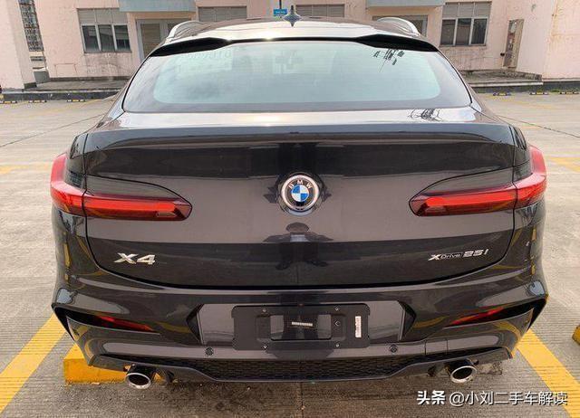 50万喜提宝马X4，老婆开了两个月，车主偷着笑