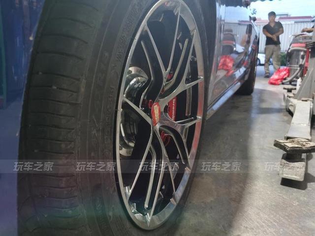 提凯迪拉克CT5后按耐不住 不断砸钱玩改装