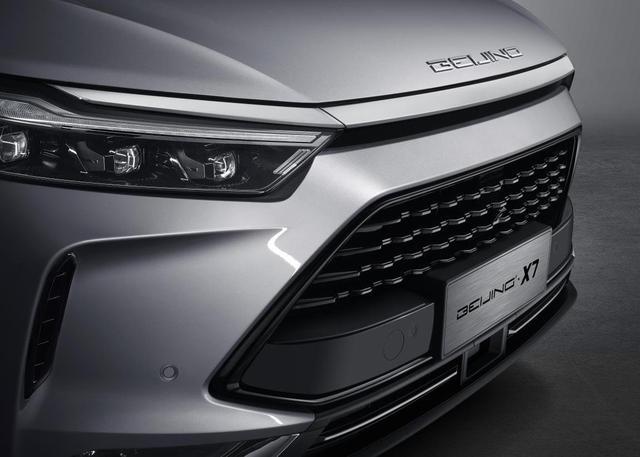 还买什么CS75PLUS，小宋看过BEIJING-X7后，毫不犹豫提顶配致领版