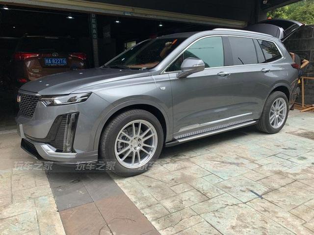 凱迪拉克xt6提車作業兩個月提兩輛凱迪拉克xt6又都進行了改裝升級