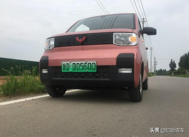 五菱又一神车，售价不到3万，“油耗”才6分/km，关键还是自动挡