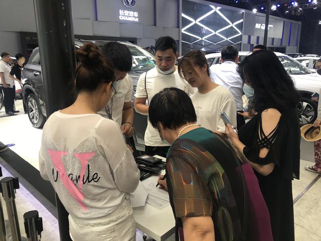 2020长春汽博会喜提cs75plus，完成头半年心愿