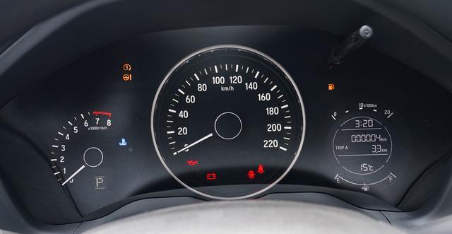 还考虑国产车？本田又发力了，全新SUV跌到11万，关键省油