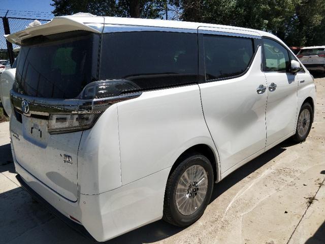 豪华型MPV