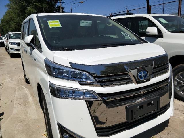 豪华型MPV