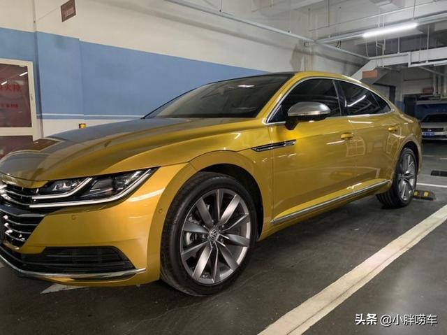 24岁小伙喜提大众CC，什么年纪就该办什么事，这个价格没买贵吧？