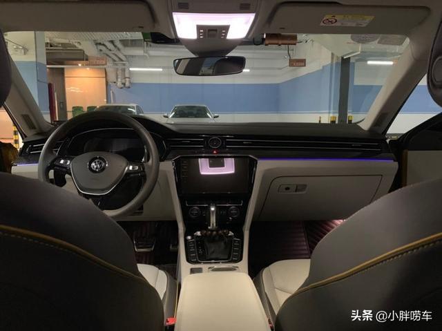 24岁小伙喜提大众CC，什么年纪就该办什么事，这个价格没买贵吧？