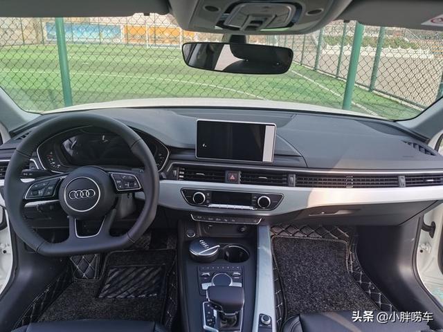 29岁小伙喜提奥迪A4L，现在老款优惠很大，分享提车经历与价格