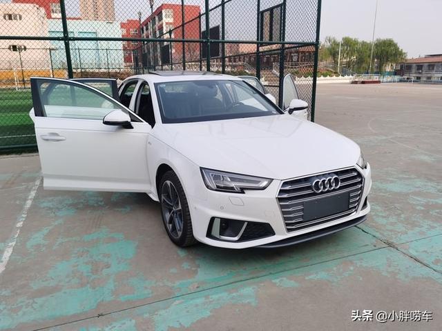 29岁小伙喜提奥迪A4L，现在老款优惠很大，分享提车经历与价格