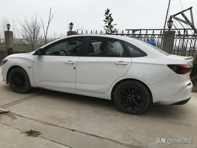 29岁小伙喜提科鲁泽，自己喜欢的才是最好的，这价格没买贵吧
