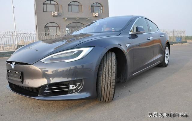 不说优点只说缺点！30万喜提特斯拉Model3，车主不吐不快