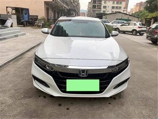 不懈地寻找最美雅阁，终于入怀