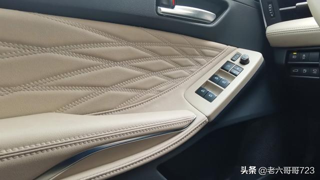 雷克萨斯加价还等车 拒绝割韭菜 入手丰田亚洲龙