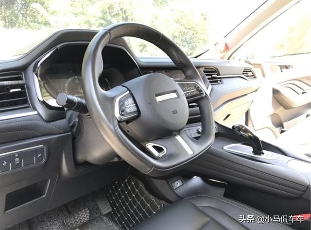 毕业后的第一辆车，选择哈弗F7。各方面都挺满意，优惠2.1万贵吗