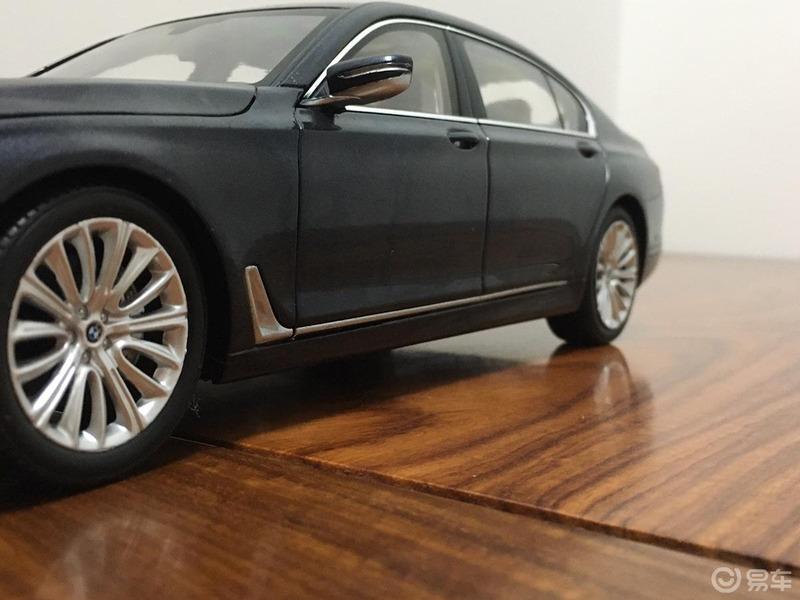 车库后宫三千——西装暴徒宝马750Li