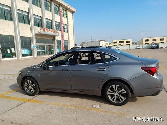 37岁大叔喜提别克威朗，家用代步很合适，这个价格挺便宜吧