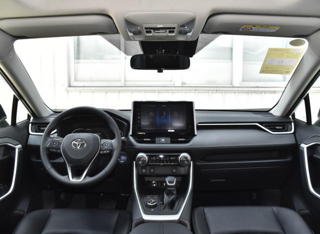 纠结RAV4和DS7，麻烦大家给点意见