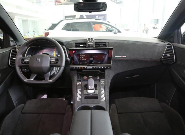 纠结RAV4和DS7，麻烦大家给点意见