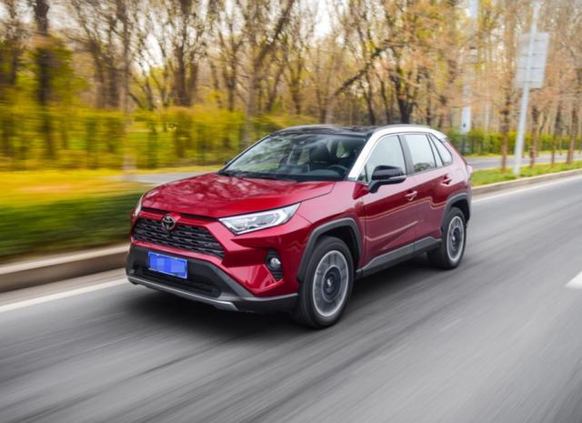 纠结RAV4和DS7，麻烦大家给点意见