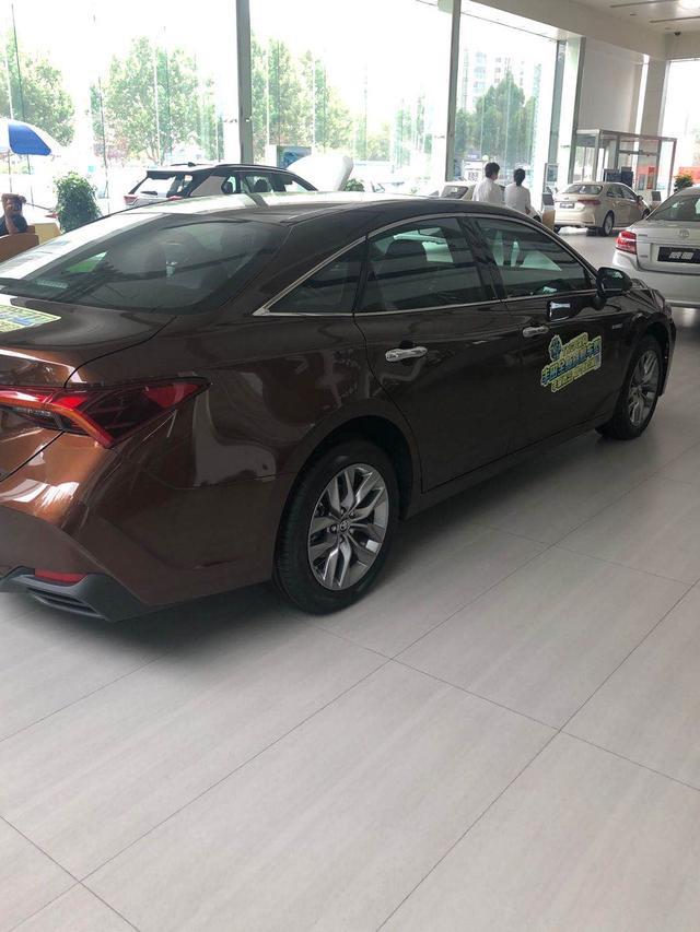 值得买中型车-2019款亚洲龙 2.5L双擎豪华-真实价格辅助提车案例