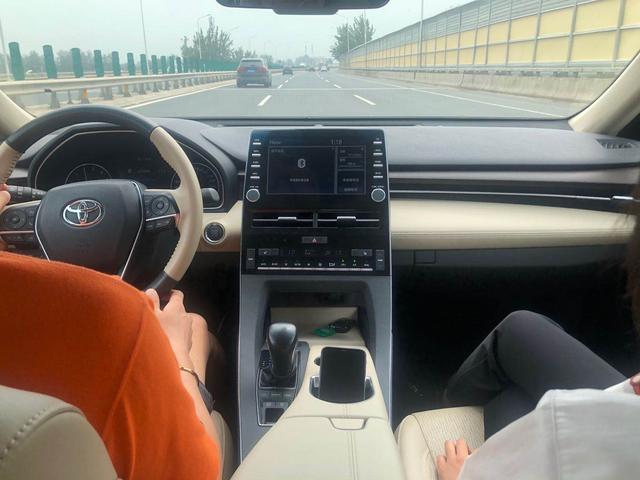 值得买中型车-2019款亚洲龙 2.5L双擎豪华-真实价格辅助提车案例