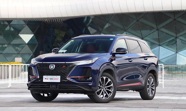 我最终没有选择"网红"CS75PLUS，智能感应尾门的BEIJING-X7更超值