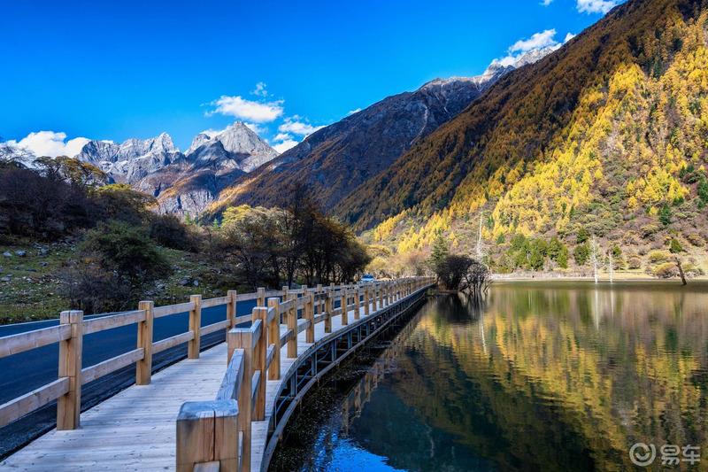 《迈腾在路上》四姑娘山，一道靓丽的风景线。