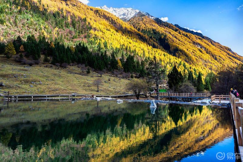 《迈腾在路上》四姑娘山，一道靓丽的风景线。