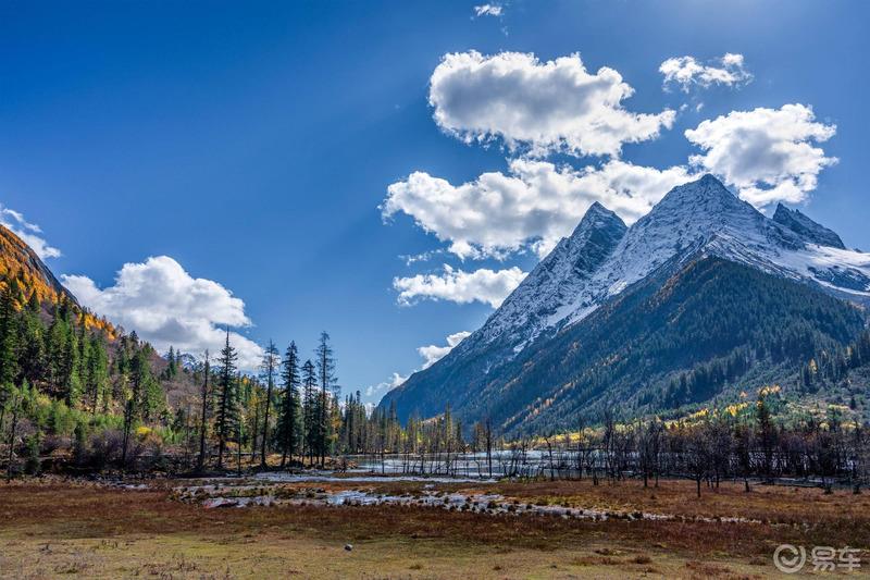 《迈腾在路上》四姑娘山，一道靓丽的风景线。
