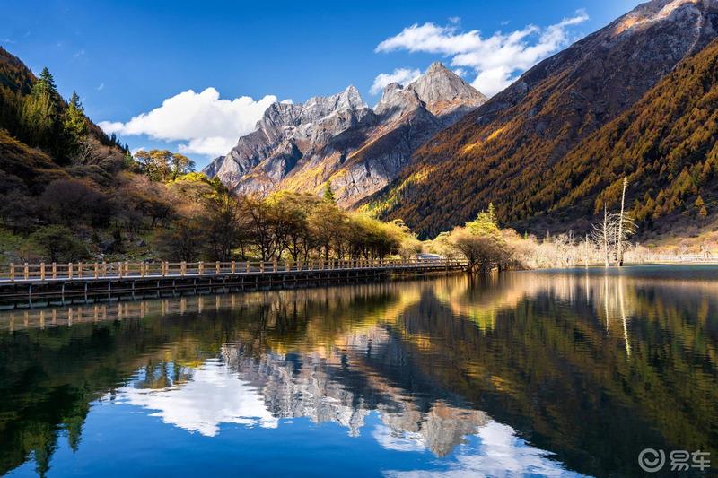 《迈腾在路上》四姑娘山，一道靓丽的风景线。