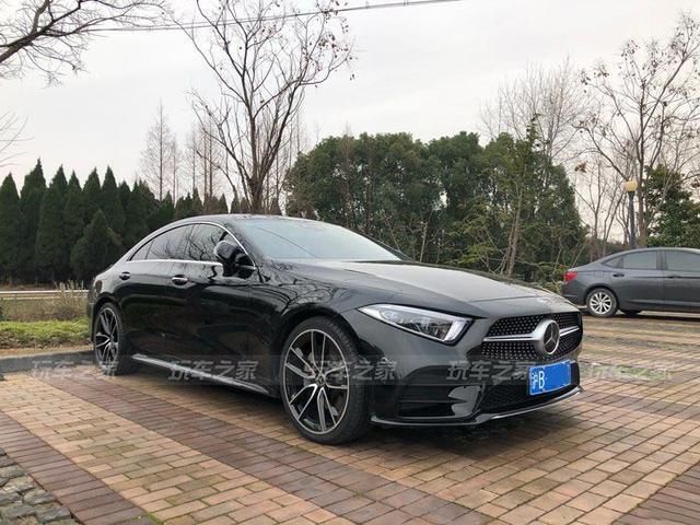 全新奔驰CLS350提车改装作业