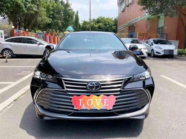 又提一辆亚洲龙2.0豪华版，B+级车型的首选
