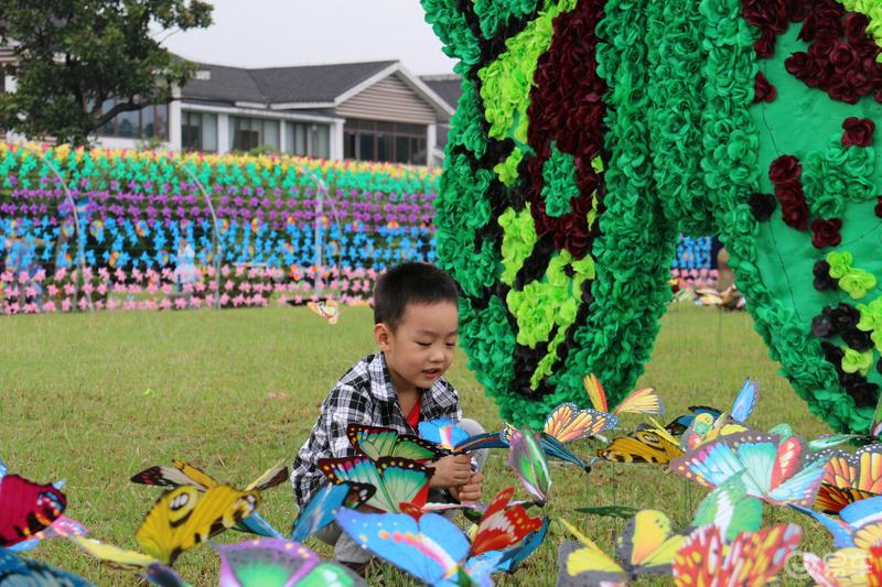 购车准备与亲子时光两不误，炎热夏季周末全纪录