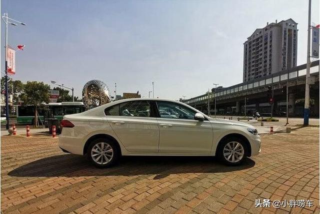 57岁大爷喜提大众宝来，油耗表现很不错，这个价格是不是买贵了？