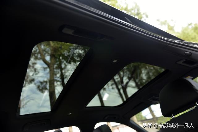 提车作业 A8L光环下的新奥迪A6L