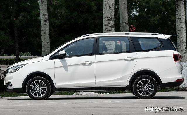 高性价比的MPV，车长近4米8可载7人，配1.5T与8速CVT，7万多开走