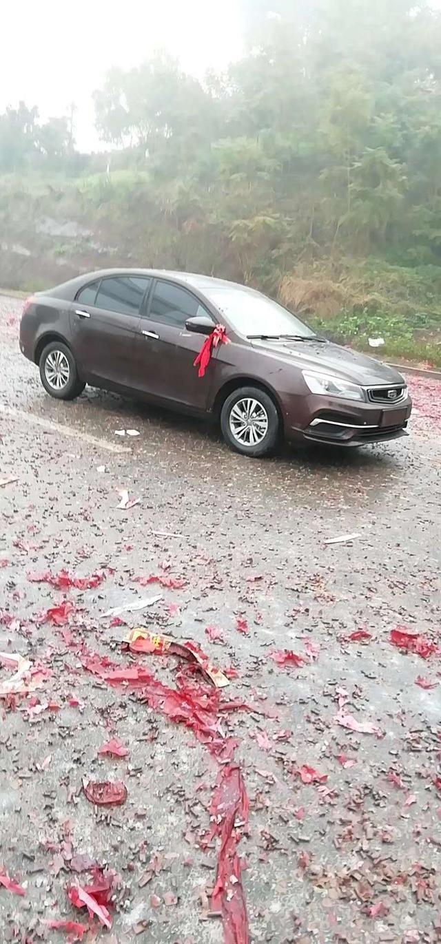 浅谈一下本人吉利帝豪用车2年的感受