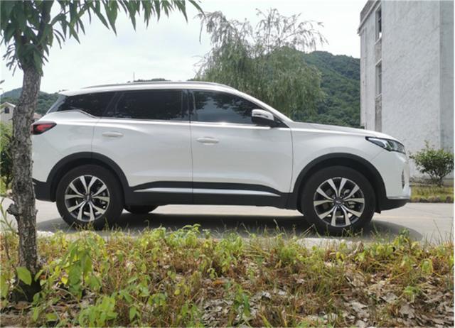 预算十万，那么这就是90后着家男人的首选SUV—新虎7