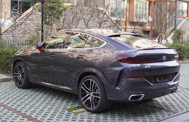 91万的宝马X6贵吗？提车30天后，车主说了用车心得