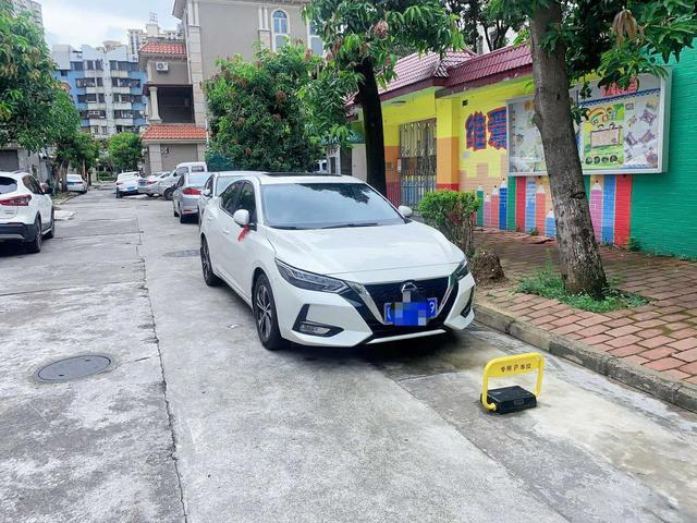 14代轩逸提车用车20多天了，小伙后悔了