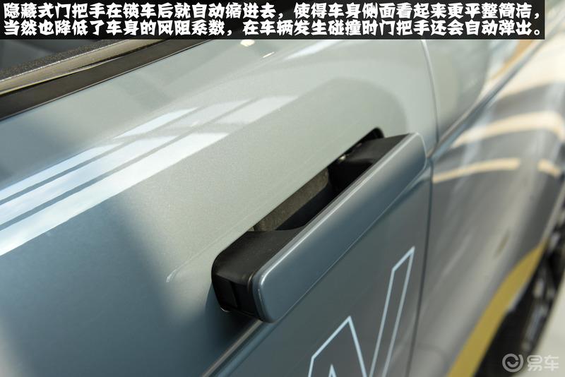 【云端曼步】怦然心动路虎揽胜极光到店实拍