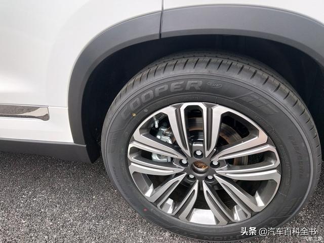 车主喜提2020款瑞虎8的第一感受