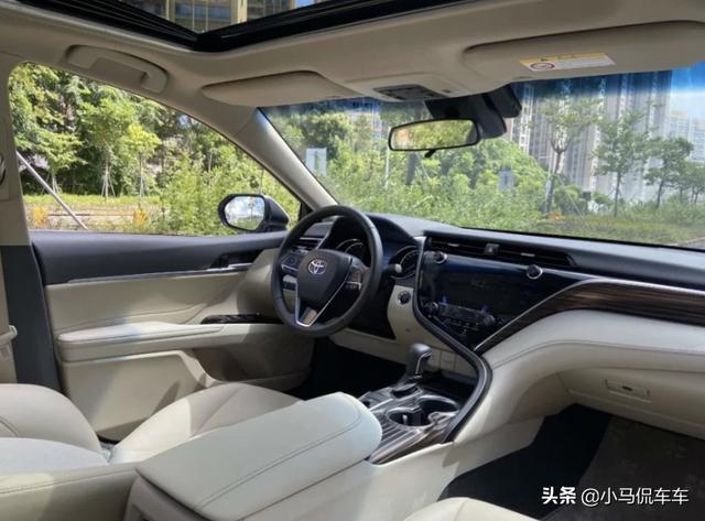 94年小伙喜提凯美瑞，直言雅阁的优势只是便宜一点，你怎么看