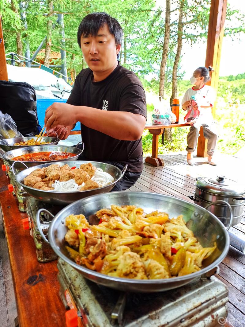 来玩吧契丹发源地 中国马镇 七彩森林外加大草原