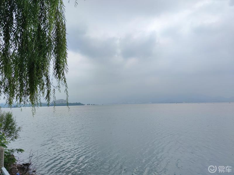 自驾雪野湖，和小科来次合拍！