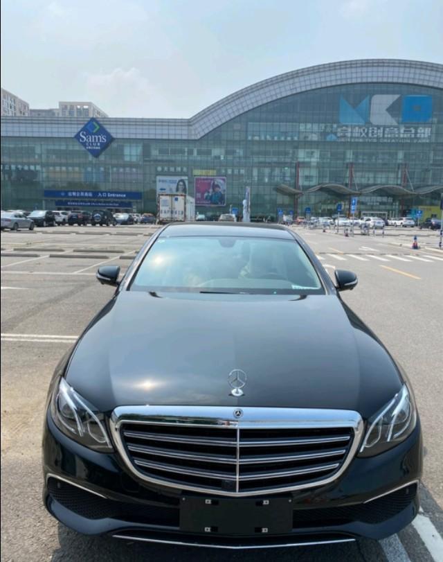 终圆豪车梦，32岁小伙喜提奔驰E300L，分享了真实用车感受